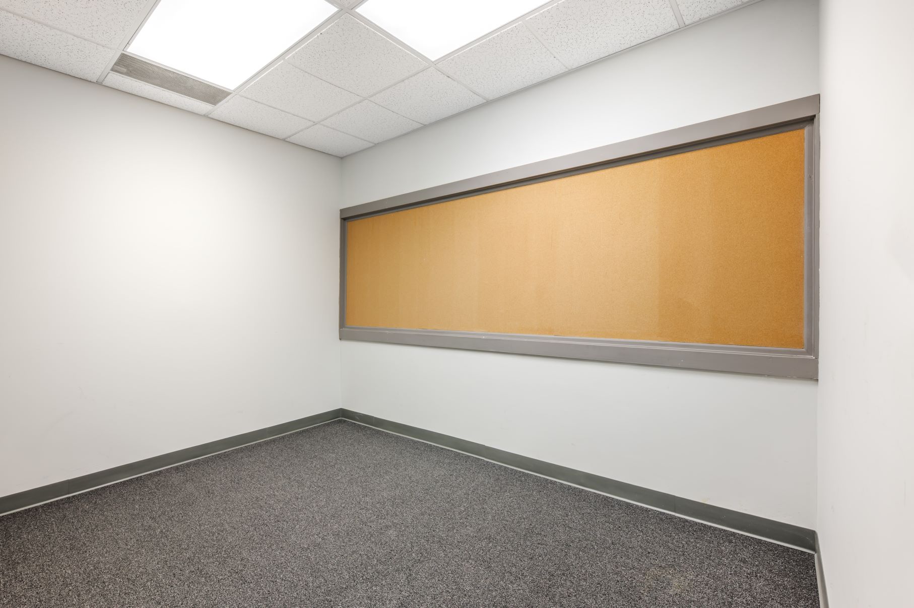 L&E Sensory Work Room 2